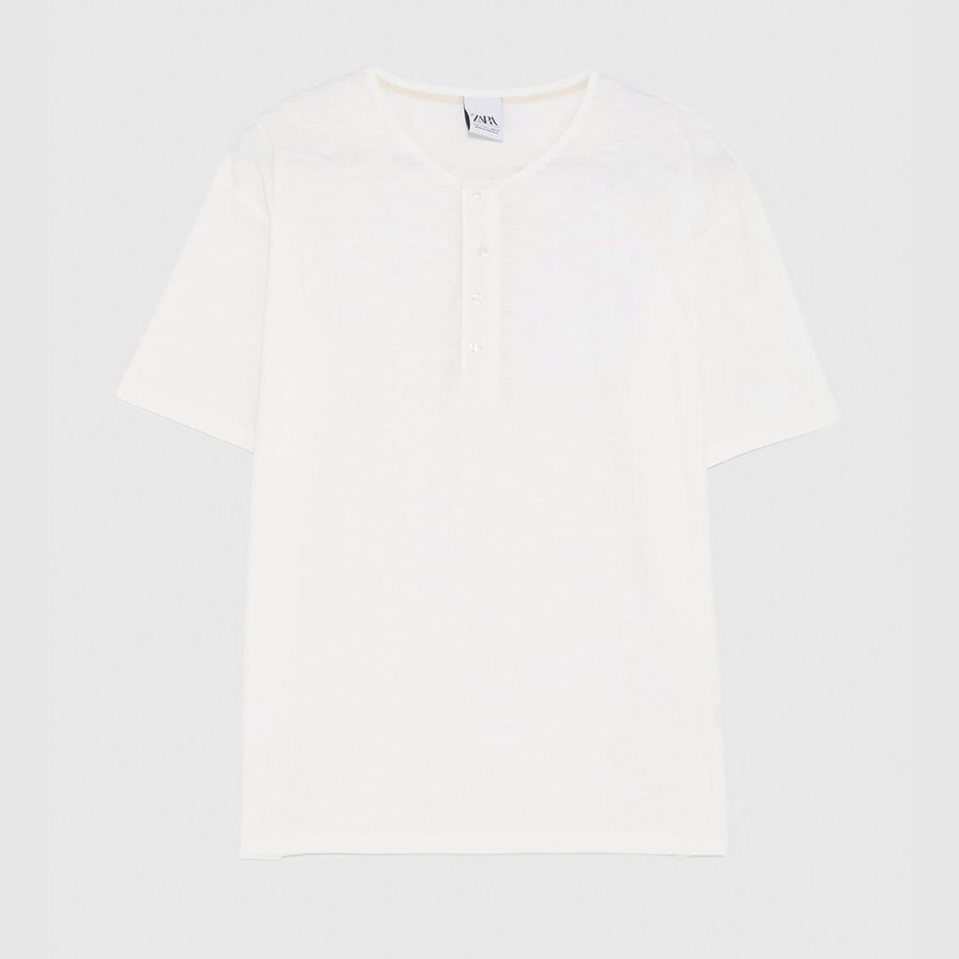 T-Shirt With Buttons - Image 4